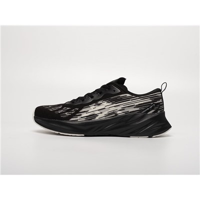 Кроссовки Asics Novablast 3