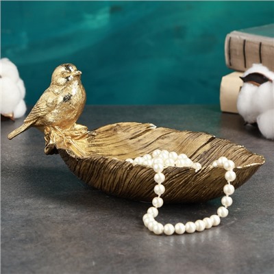 Подставка для мелочей «Фигурка птички на пёрышке», полистоун под золото, 25×10×10 см