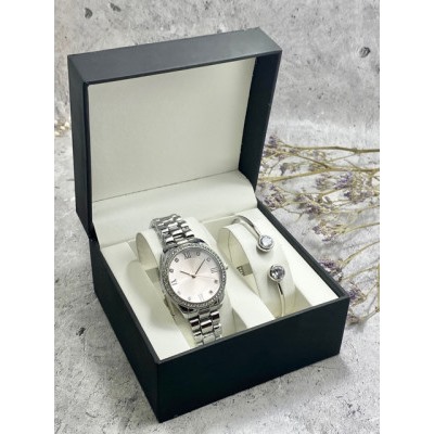 Подарочный набор для женщин часы, 2 браслета + коробка #22863159