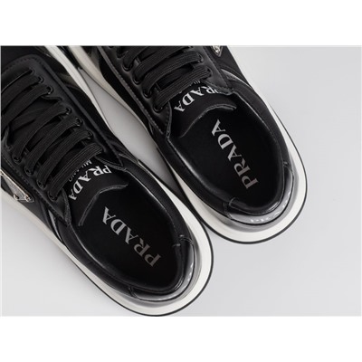 Кроссовки Prada