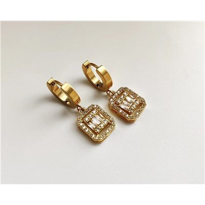 Серьги из стали