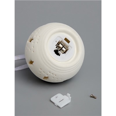 Ёлочный шар «Ёлочки», 6.9×6.9×5.9 см, 1 LED, керамика, от батареек LR44×2, свечение тёплое белое