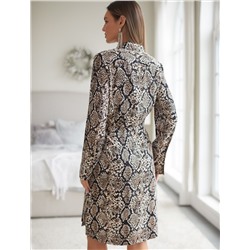 Платье на запАх из вискозы с принтом