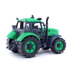 Трактор "Прогресс" инерционный (зелёный) (в лотке)