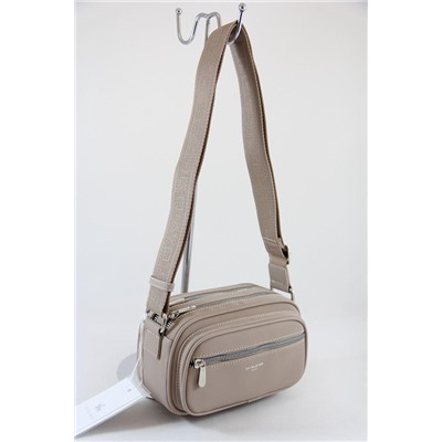 Сумка женская из кожзаменителя David Jones  #%