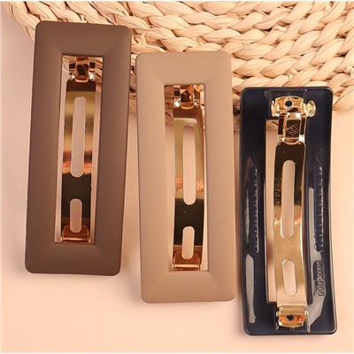 Заколка-автомат прямоугольная матовая 9,5 см.