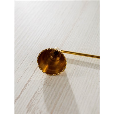 Гаситель для свечей «Еловая шишка», 28.5 см, латунь