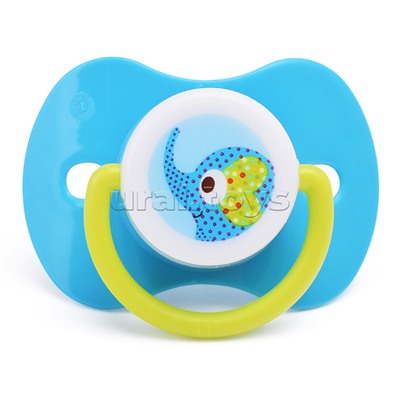 Соска-пустышка силиконовая классическая, нагубник-бабочка, с прищепкой "Африка" ассорти, 0+