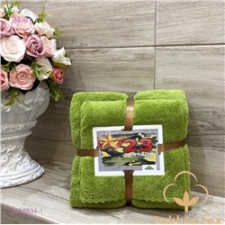 Комплект из двух полотенец. 2055934-1