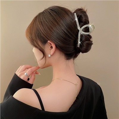 Краб металлический сияющий петелька с двумя рядами страз, 11 см.