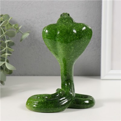Фигурка полистоун лак «Шипящая кобра», 11.8×6.5×15 см