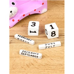 Календарь настольный «Кошка», 14×4×10 см, дерево, сиреневый