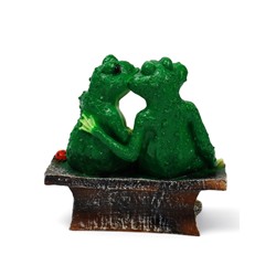 Садовая фигура из полистоуна «Лягушки на лавочке», 32×20×30 см