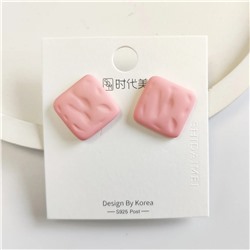 Серьги гвоздики
