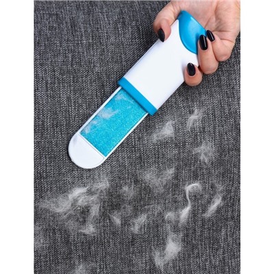 Щётка для удаления шерсти и волос с одежды и мебели, 13.5×6×3 см, цвет синий