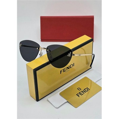 Набор женские солнцезащитные очки, коробка, чехол + салфетки #22944763