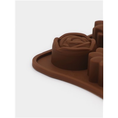 Форма для конфет и шоколада Доляна «Ассорти», силикон, 22×10.5×1.5 см, 15 ячеек (d=2.7 см), коричневая