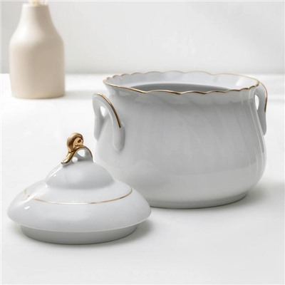 Сервиз столовый фарфоровый «Классик», 37 предметов, 4 вида тарелок, цвет белый