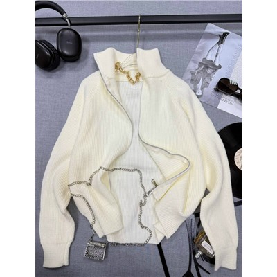 Свитер #23069102