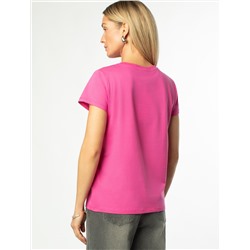 Футболка из 100% хлопка с авторским принтом.