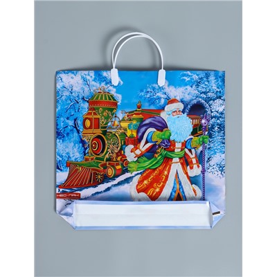 Пакет подарочный новогодний «Сказочный поезд», полиэтиленовый с пластиковой ручкой, 37×35 см
