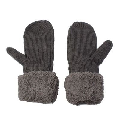 Варежки женские с декором