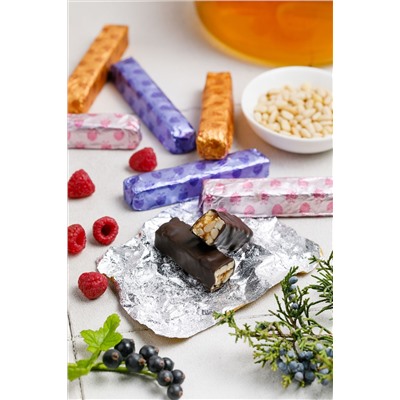 Кедровые палочки Ассорти / облепиха, малина, смородина / шоу - бокс / 640 г / ТМ Сибирский кедр