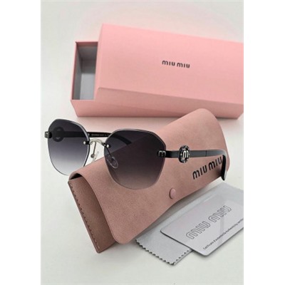 Женские солнцезащитные очки #22931362