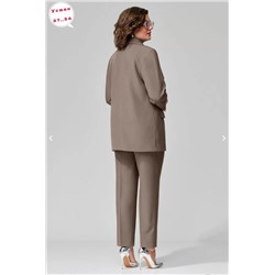 костюм  тройка