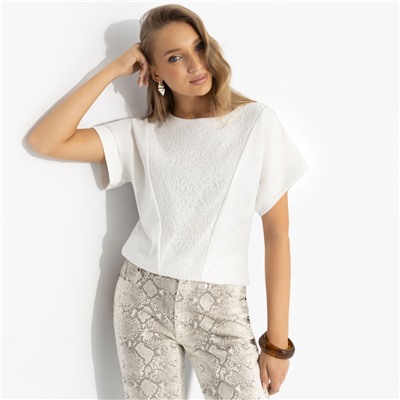 Футболка для сотни образов, Всегда иначе (молочная)