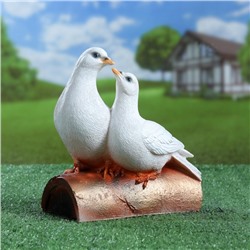 Садовая фигура из полистоуна «Голуби Пара на трубе», 25×14×22 см