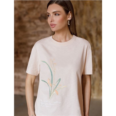 Футболка из фактурного полотна с авторским принтом