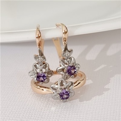 Комплект ювелирной бижутерии коллекция "Дубай" в форме цветов серьги и кольцо 20 р, покрытие позолота, вставка: фианиты, цвет: фиолетовый, арт.314.886-20