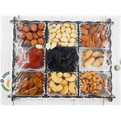 Подарочный набор 300гр 9 ячеек с орехами