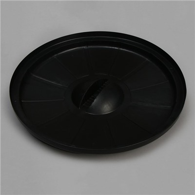 Бак хозяйственно - бытовой, 50 л, полипропилен, с крышкой, чёрный