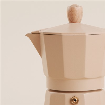 Кофеварка гейзерная SL Home «Ферамо», 150 мл, 11×15.5×12 см, цвет бежевый