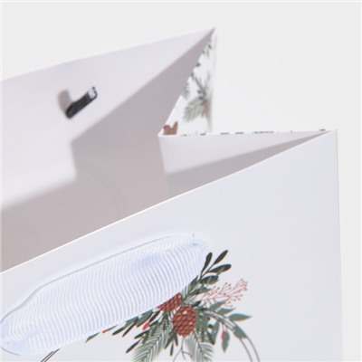 Пакет подарочный новогодний ламинированный квадратный «Зима», 14×14×9 см