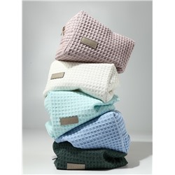 Косметичка женская на молнии TEXTURA, объёмная, средний размер, мягкая, голубая