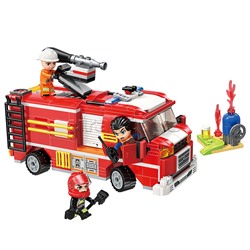 Конструктор "Пожарная машина с водометом" (370 дет.)