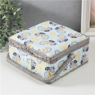 Шкатулка для рукоделия и шитья «Котята на клубка×», хранение ниток, иголок, мелочи, 20×20×11 см