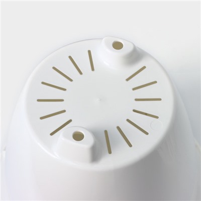 Кашпо для цветов со вставкой «Вдохновение», 2.25 л, d=17.5 см, h=15 см, белое