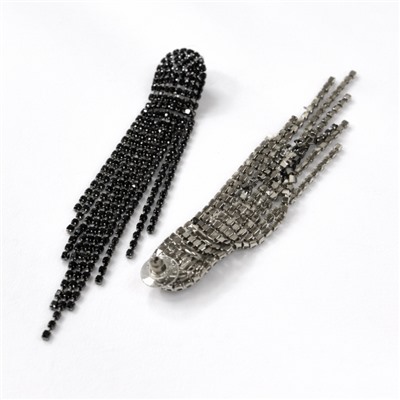 Комплект вечерней бижутерии со стразами чокер и серьги, цвет: черный, арт.012.096