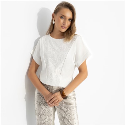 Футболка для сотни образов, Всегда иначе (молочная)