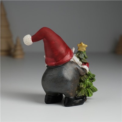 Фигурка полистоун «Дед Мороз в красном колпаке с сердцем, с зелёной ёлочкой», 6.5×4×9 см