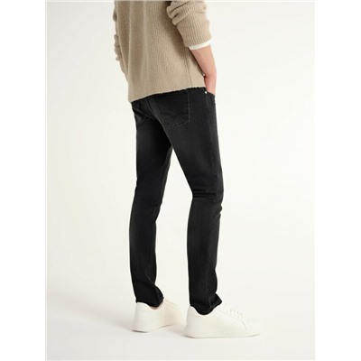 Slim CONTE CNM-02 Чёрные джинсы slim с эффектом потёртостей