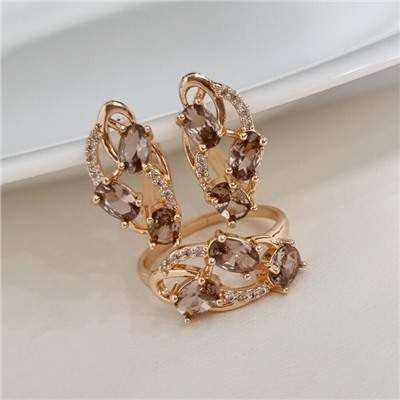 Комплект ювелирной бижутерии коллекция "Дубай" серьги и кольцо 18 р, покрытие позолота, вставка: фианиты, цвет: серый, арт.215.519-18