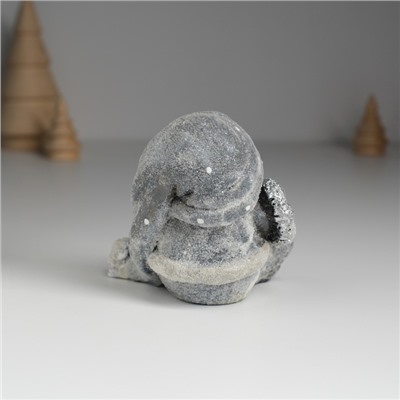 Фигурка полистоун «Гном в сером длинном колпаке с белой бородой», 8.5×7×7.2 см, МИКС