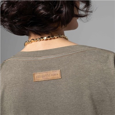 Футболка с акцентными строчками, Стальной взгляд