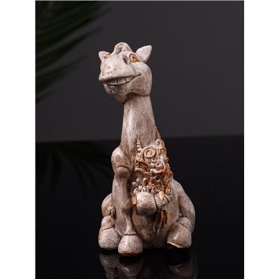 Фигурка гипс «Конь с букетом», 11 см, бежевая