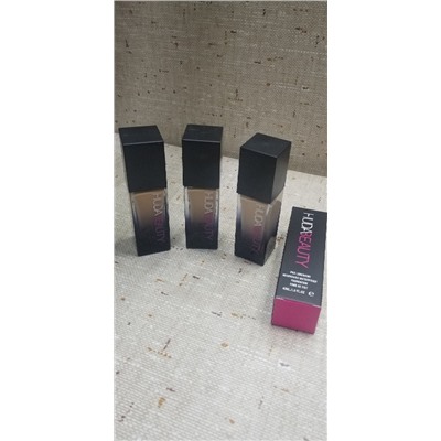 Тональный крем Huda Beauty